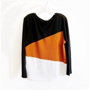 Shein Curve shirt black white waffle knit colorblock v neck
